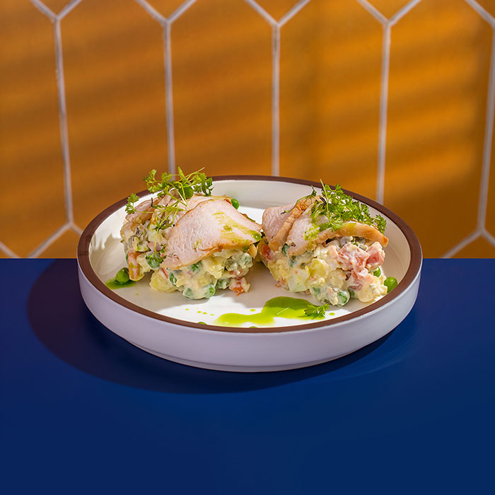 Фото Оливье с копченым цыпленком